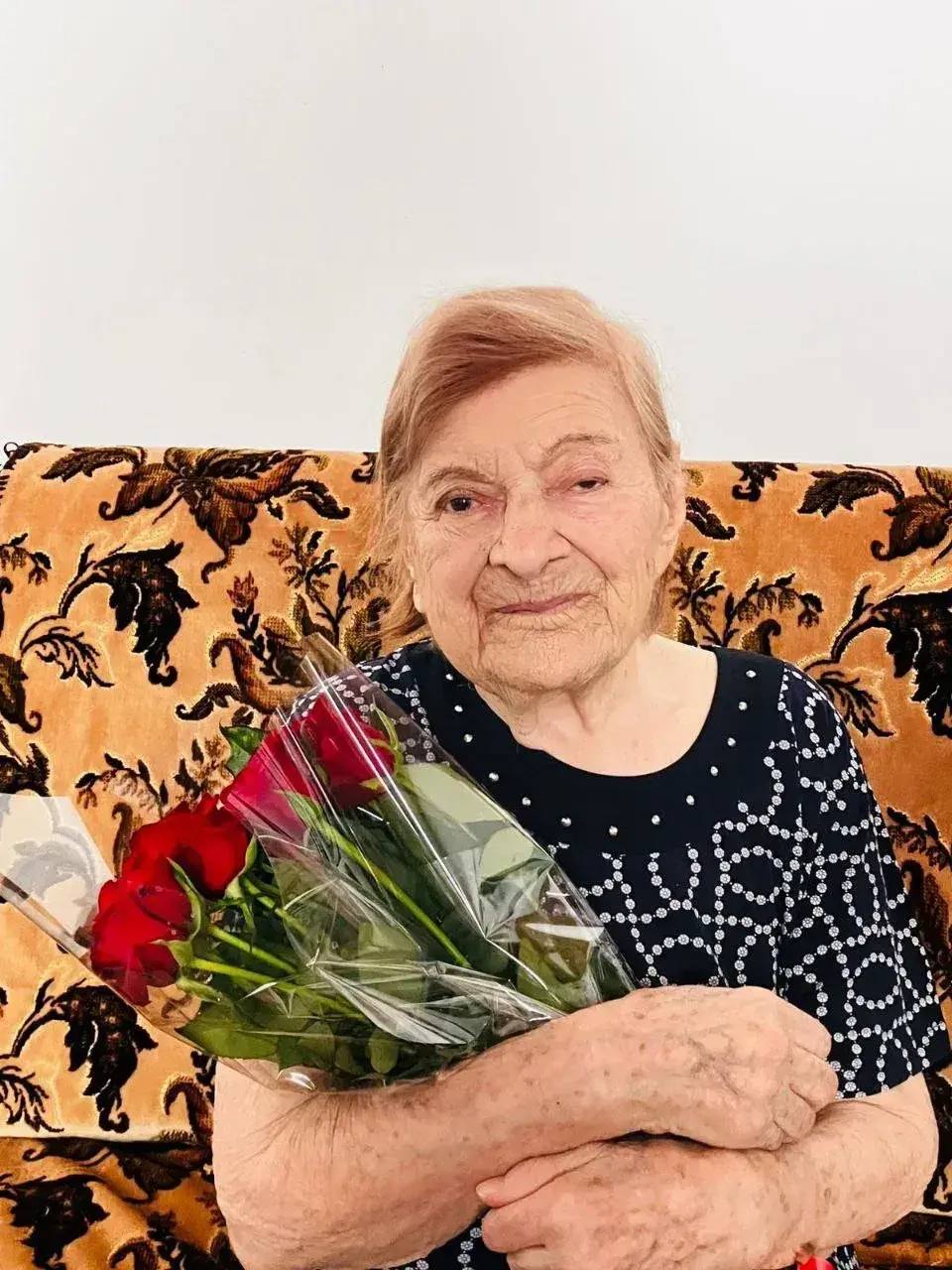 💐 В День основания Новороссийска свой 101-й день рождения отмечает жительница города-героя Ольга Харлампиевна Нога.