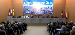 Мне одному кажется, что теперь все сплетни развеяны?